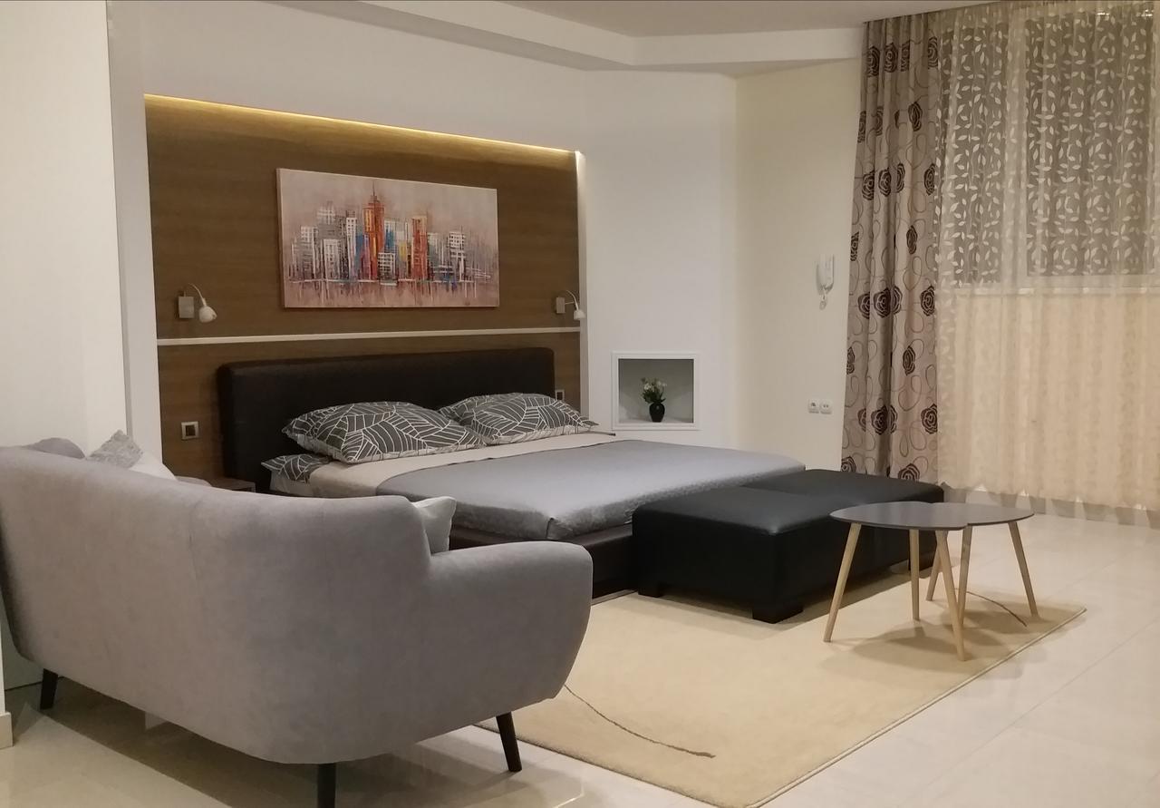 Appartamento Centar Lux Vrsac Esterno foto